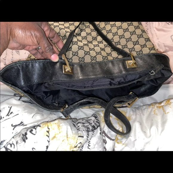 Authentic Gucci bag - Picture 10 of 16